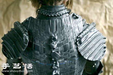 自行車內(nèi)胎DIY制作的堅固柔韌橡膠鎧甲 - www.iyw0659.cn
