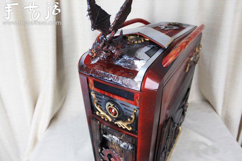 魔獸玩家DIY酷炫WOW主題機箱 - www.iyw0659.cn