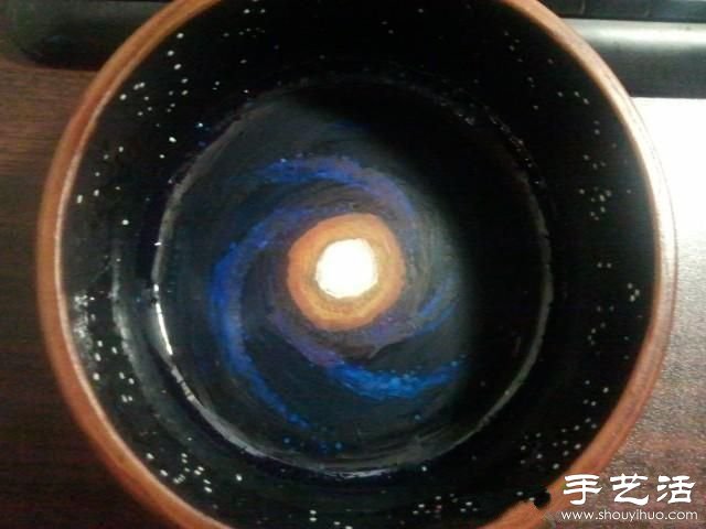 創意DIY:自制會發光的夜光碗 - www.iyw0659.cn