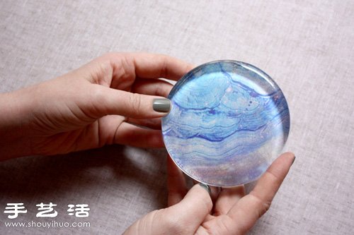 創(chuàng)意手工制作超美星云圖案鎮(zhèn)紙 - www.iyw0659.cn