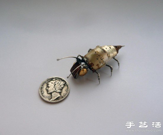 手表零部件+舊燈泡 牛人DIY機械昆蟲軍團 - www.iyw0659.cn