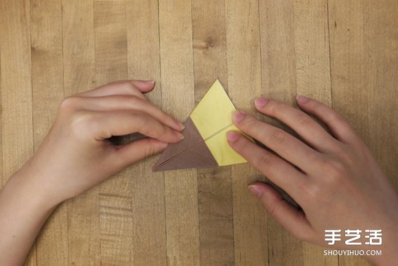太陽花花的折法圖解 手工折紙?zhí)柣ǖ倪^程 - www.iyw0659.cn