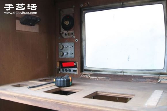 舊電視手工DIY改造懷舊魚缸水族箱圖解教程 - www.iyw0659.cn