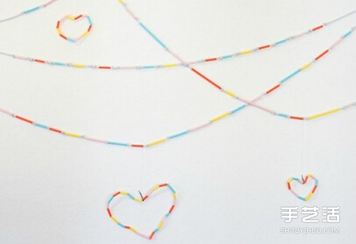 幼兒吸管手工制作 做出節日里漂亮的多彩裝飾 - www.iyw0659.cn