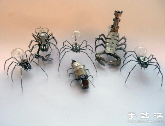 手表零部件+舊燈泡 牛人DIY機械昆蟲軍團 - www.iyw0659.cn