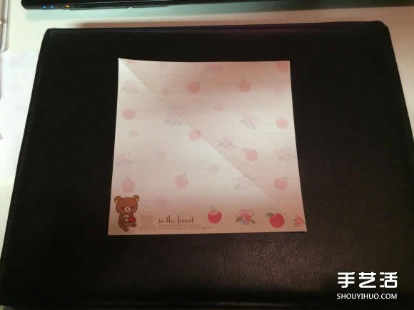 自帶夾頁功能的個性書簽的折法圖解教程 - www.iyw0659.cn