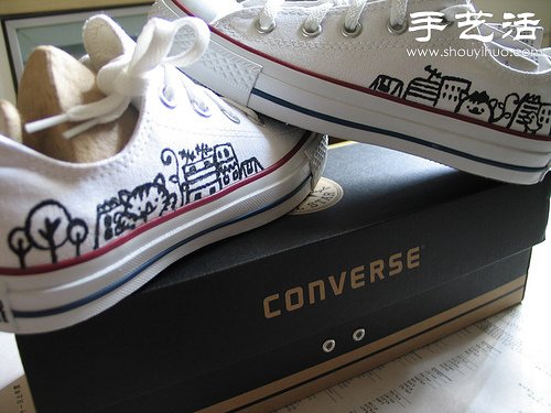 白色帆布鞋手工改造教程 - www.iyw0659.cn