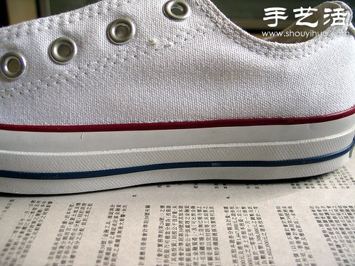白色帆布鞋手工改造教程 - www.iyw0659.cn