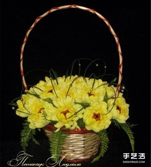 皺紋紙菊花的折法圖解 黃菊花的做法過程教程 - www.iyw0659.cn