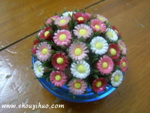 吸管變廢為寶制作漂亮的菊花/小花盆景 - www.iyw0659.cn