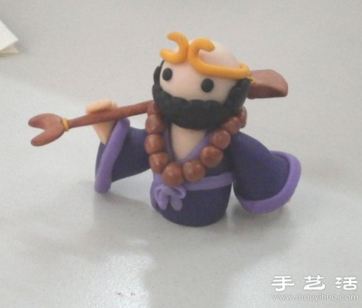 粘土手工制作憨厚沙僧沙師弟圖解教程 - www.iyw0659.cn