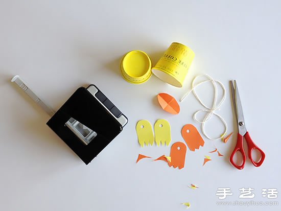 一次性紙杯手工制作可愛鴨子玩偶 - www.iyw0659.cn