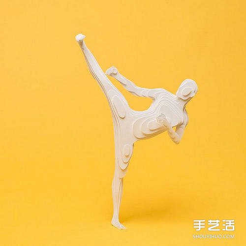 紙雕人偶:一百多張紙層層堆疊成立體紙雕作品 - www.iyw0659.cn