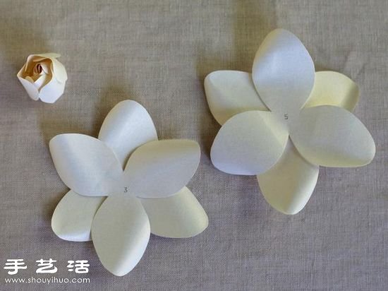 卡紙手工制作梔子花手工花圖解教程 - www.iyw0659.cn