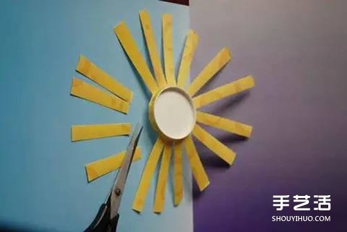 幼兒園螃蟹模型制作 一次性紙杯做螃蟹的教程 - www.iyw0659.cn