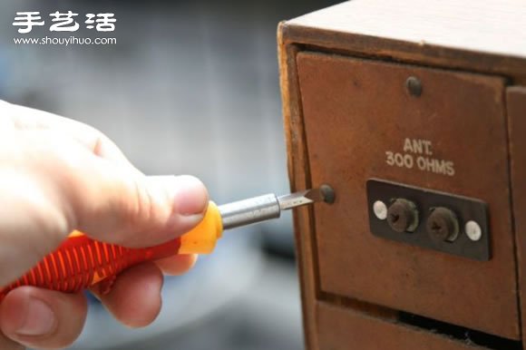 舊電視手工DIY改造懷舊魚缸水族箱圖解教程 - www.iyw0659.cn