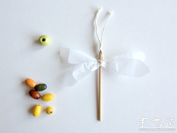 一次性勺子廢物利用DIY昆蟲玩具 - www.iyw0659.cn