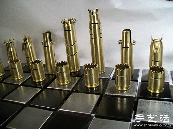 金屬之美:子彈彈殼手工制作國際象棋 - www.iyw0659.cn