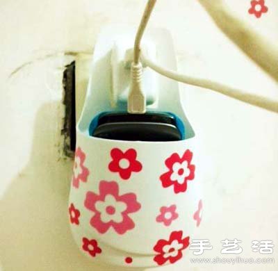 廢棄的洗發(fā)水瓶/沐浴液瓶DIY收納充電盒 - www.iyw0659.cn