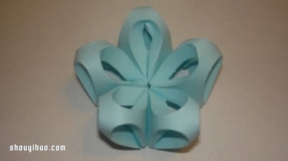 立體花球折紙步驟圖解 卡紙折花球的折法教程 - www.iyw0659.cn