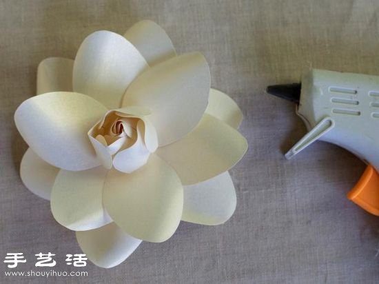 卡紙手工制作梔子花手工花圖解教程 - www.iyw0659.cn