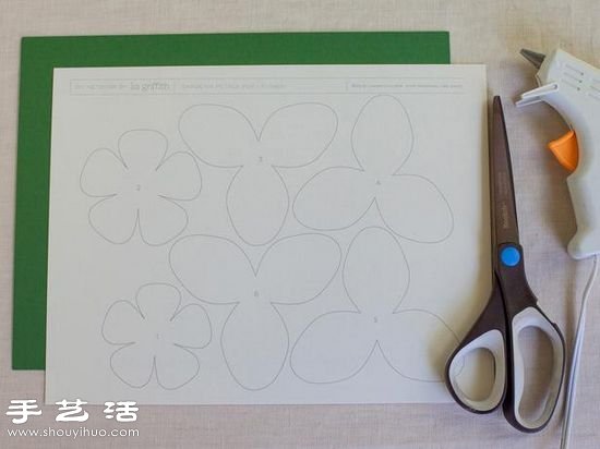 卡紙手工制作梔子花手工花圖解教程 - www.iyw0659.cn