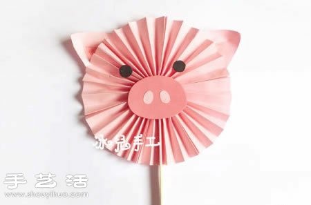 紙張+雪糕棒 手工制作可愛小豬紙扇 - www.iyw0659.cn