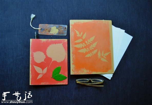 葉片印染DIY,制作小清新書本封面 - www.iyw0659.cn