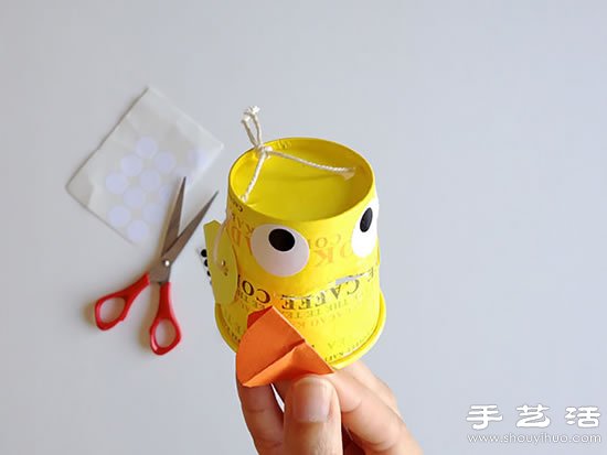 一次性紙杯手工制作可愛鴨子玩偶 - www.iyw0659.cn