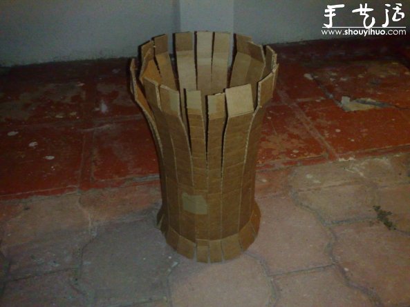 廢舊紙箱手工DIY制作cosplay帽子 - www.iyw0659.cn