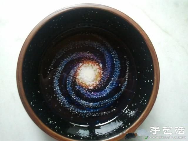 創意DIY:自制會發光的夜光碗 - www.iyw0659.cn