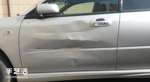 撞凹的車門怎么修復? 可以變成美麗手繪地圖 - www.iyw0659.cn
