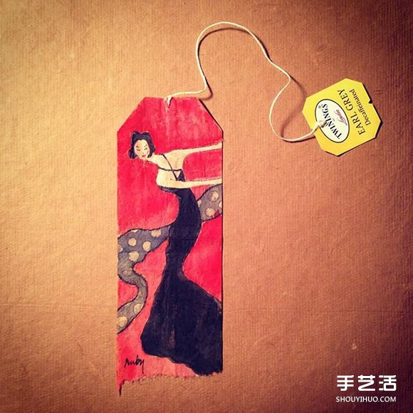 變廢為寶:藝術家用喝過的茶包當畫布寫日記 - www.iyw0659.cn