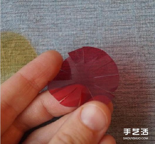塑料花怎么做 美麗的塑料花頭繩DIY手工制作 - www.iyw0659.cn