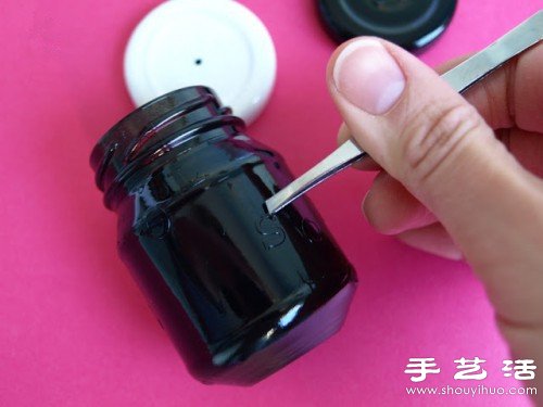 玻璃瓶廢物利用DIY可愛的調(diào)味瓶 - www.iyw0659.cn