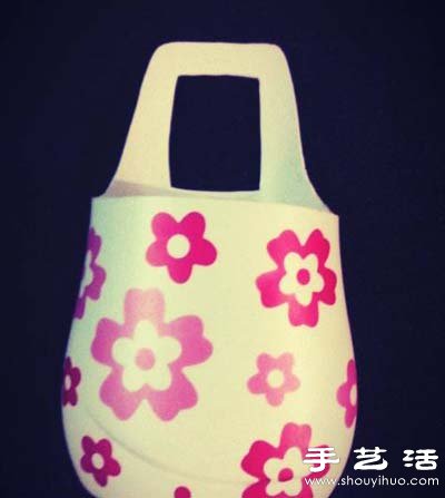 廢棄的洗發(fā)水瓶/沐浴液瓶DIY收納充電盒 - www.iyw0659.cn
